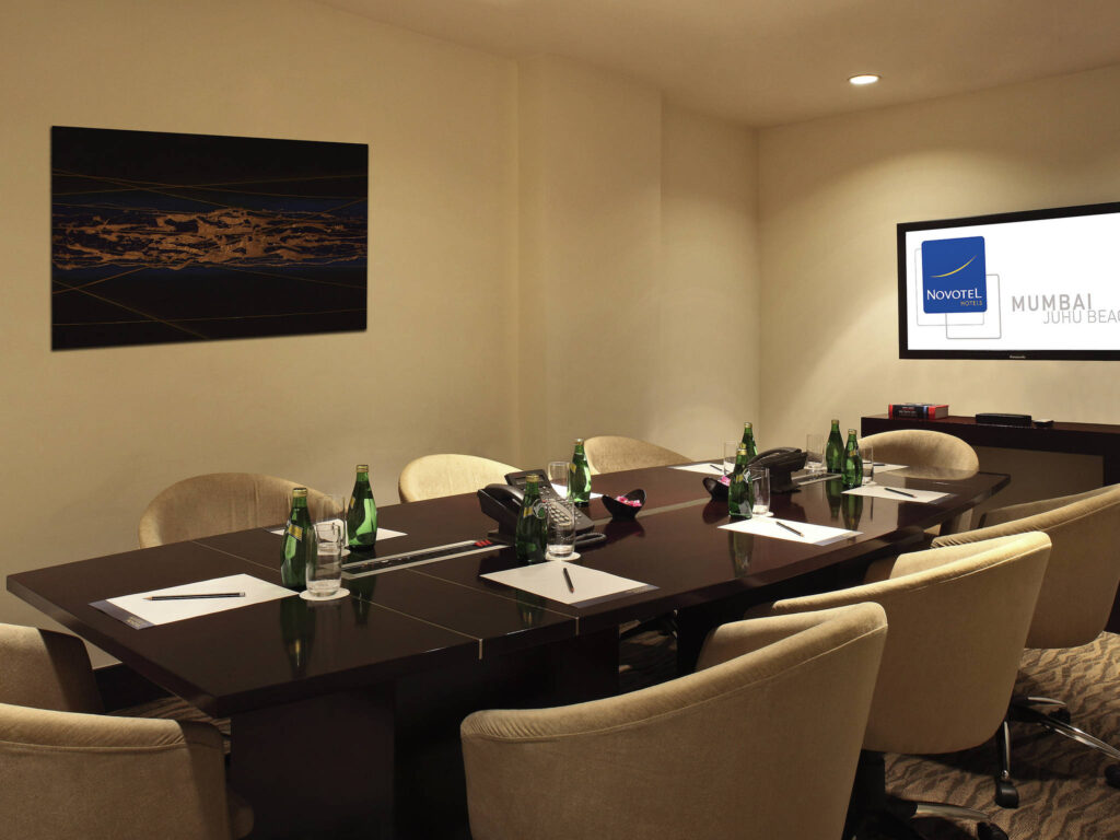 Novotel Hotel business-friendly dining room